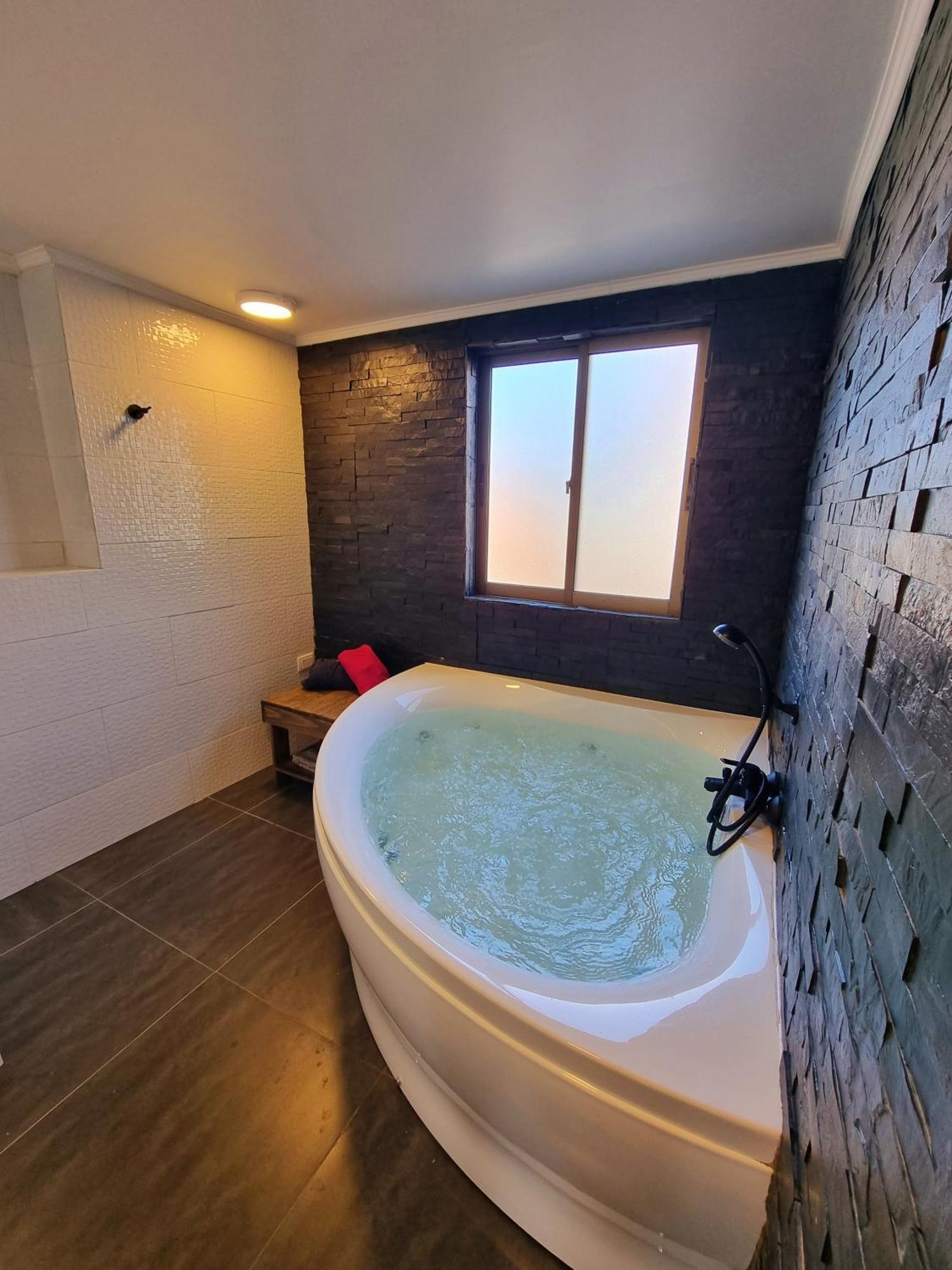 Renaca House B&B فينيا ديل مار المظهر الخارجي الصورة